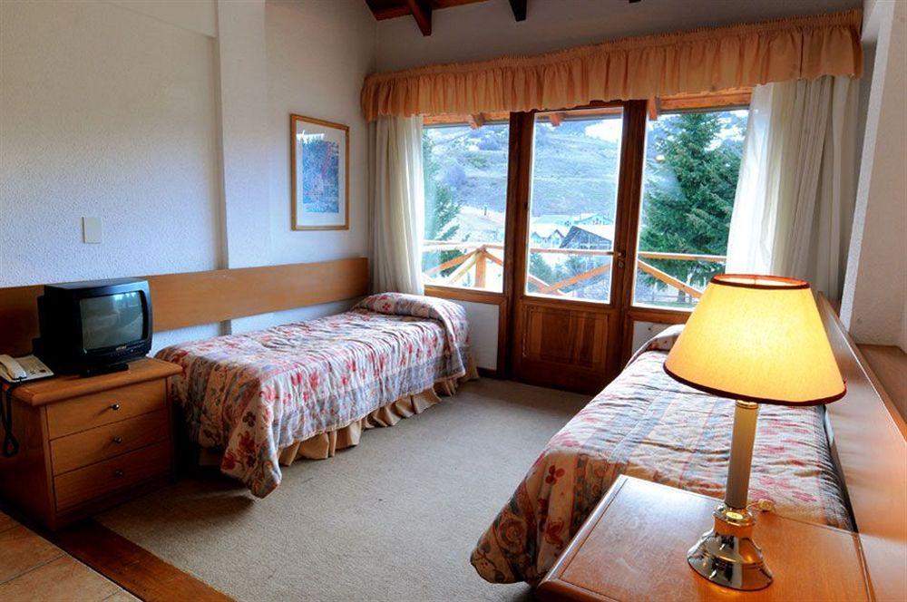 Hotel Punta Condor Cerro Catedral ภายนอก รูปภาพ